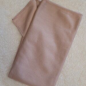 NEW NORWEX PINK MICROFIBER WINDOW CLOTH